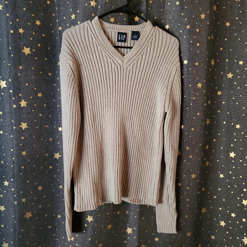 GAP | V-Neck Sweater in Light Brown Medium
